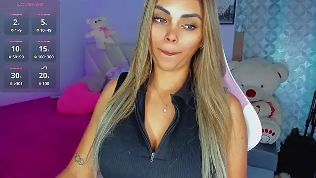 Snapshot of Gabby_prieto chatting on 20, 1, 2025 Gabby prieto online show from 20, 1, 2025