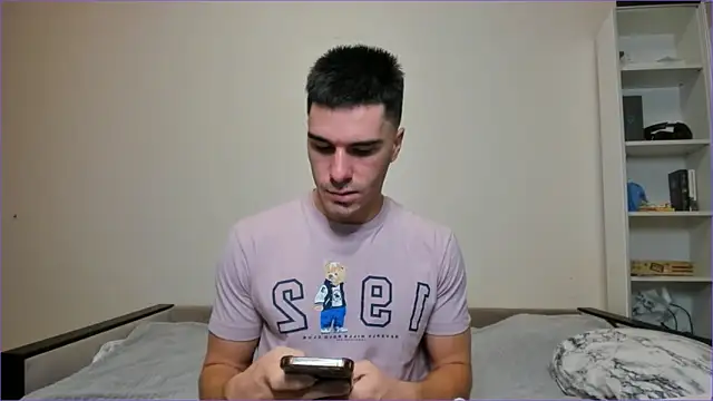 Snapshot of sam_huston chatting on 13, 12, 2024 sam huston online show from 13, 12, 2024