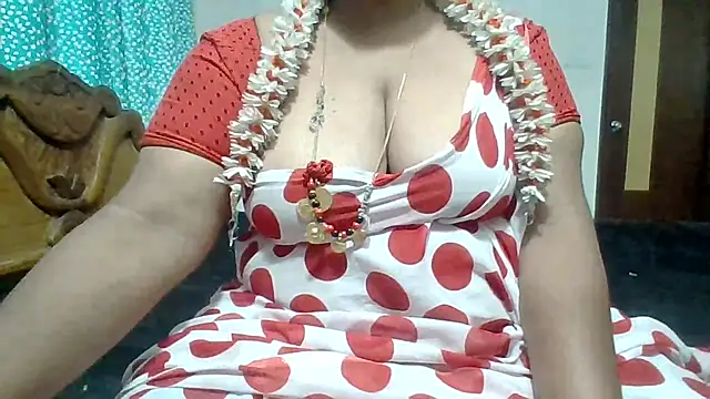 Snapshot of archanatelugu9 chatting on 16, 5, 2026 archanatelugu9 online show from 16, 5, 2026