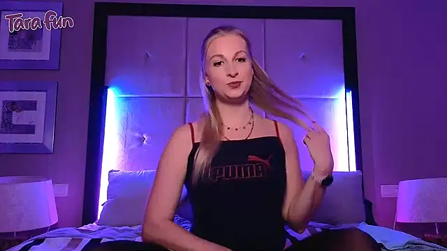 Snapshot of TARA-FUN chatting on 26, 9, 2025 TARA-FUN online show from 26, 9, 2025