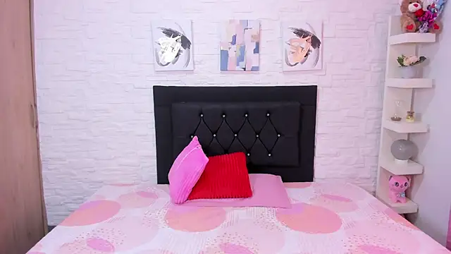 Snapshot of ameliasmith_1 chatting on 25, 9, 2025 ameliasmith 1 online show from 25, 9, 2025