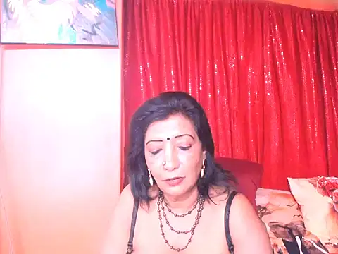 Snapshot of indiansarika65 chatting on 30, 5, 2026 indiansarika65 online show from 30, 5, 2026
