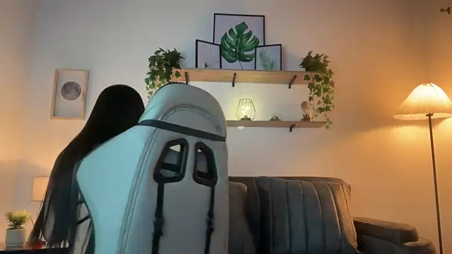 Snapshot of Paulah_x chatting on 3, 10, 2025 Paulah x online show from 3, 10, 2025