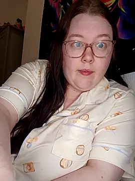 Sexycurvyemilyy online show from 17, 3, 2026