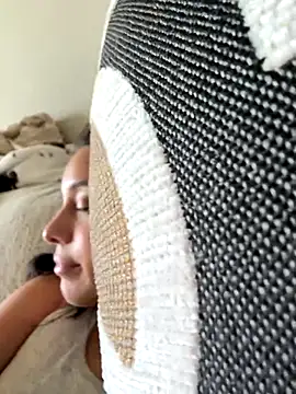 Natur4lBeautyb33 online show from 21, 10, 2025