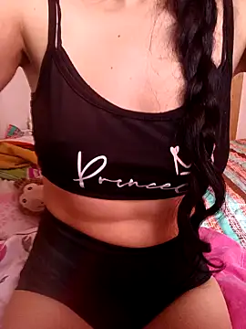 LissaThompsom online show from 30, 1, 2025