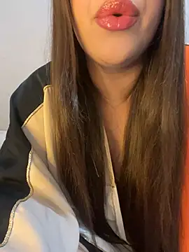 Snapshot of Mayacrayzi chatting on 7, 2, 2025 Mayacrayzi online show from 7, 2, 2025