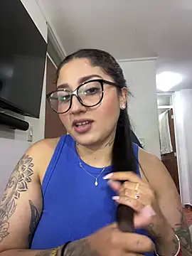 Snapshot of croftsmila chatting on 19, 7, 2026 croftsmila online show from 19, 7, 2026