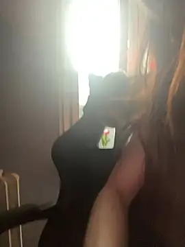 Snapshot of LaPetitechienne1 chatting on 10, 2, 2025 LaPetitechienne1 online show from 10, 2, 2025