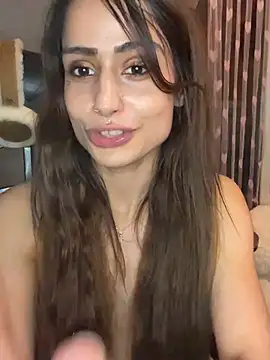 Snapshot of LaPetitechienne1 chatting on 22, 2, 2025 LaPetitechienne1 online show from 22, 2, 2025