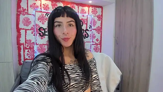 Mhelanny2 online show from 15, 3, 2025