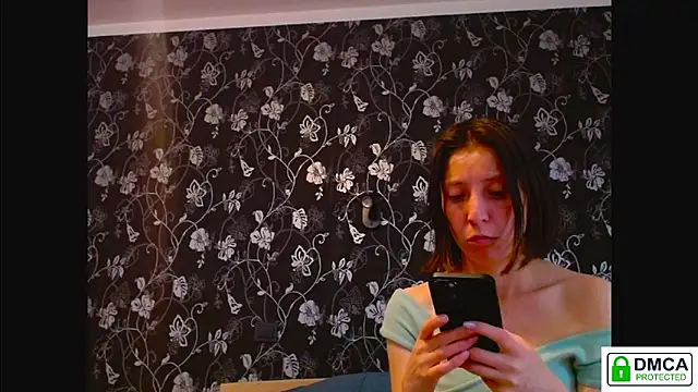 Sophi Cute online show from 2, 6, 2026
