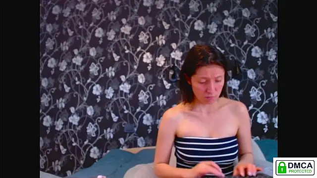 Snapshot of Sophi_Cute chatting on 27, 6, 2026 Sophi Cute online show from 27, 6, 2026