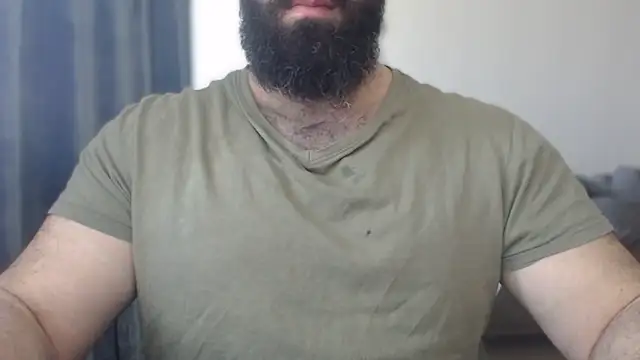 hugemachohandsome online show from 25, 5, 2026