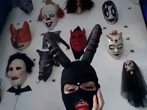 Snapshot of FeticheMacabre chatting on 6, 12, 2024 FeticheMacabre online show from 6, 12, 2024