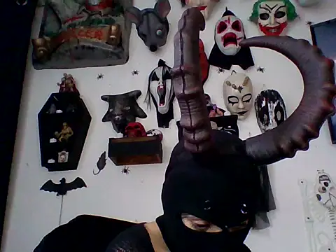 Snapshot of FeticheMacabre chatting on 29, 10, 2025 FeticheMacabre online show from 29, 10, 2025