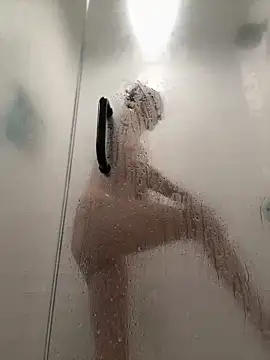 MessyNastyQueen online show from 9, 3, 2025