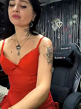 Snapshot of KikiXRed chatting on 18, 12, 2024 KikiXRed online show from 18, 12, 2024