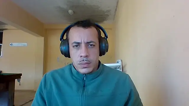 MachoScorpionCaralho online show from 6, 6, 2026
