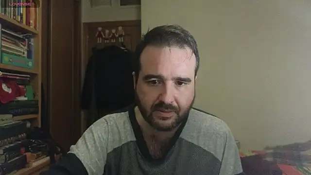 curiosillo83 online show from 13, 3, 2025