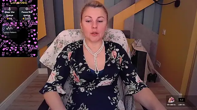 Candy Long online show from 30, 5, 2026
