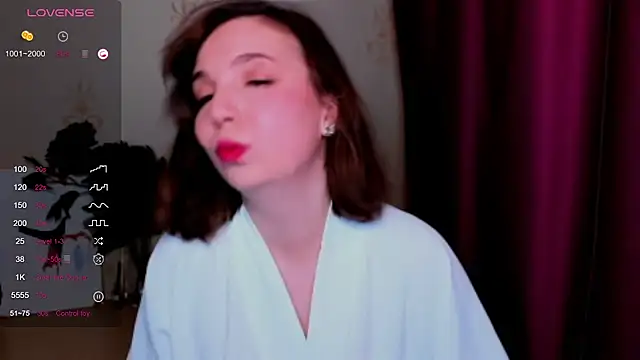 KindHazelHere  online show from 20, 3, 2025