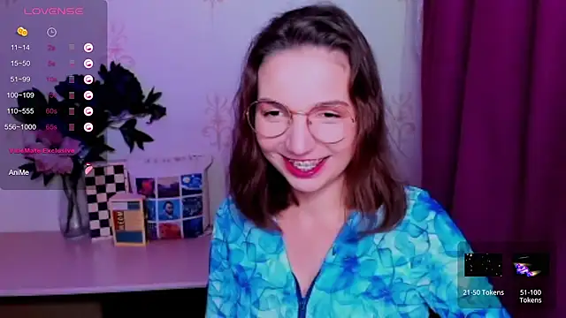 Snapshot of KindHazelHere_ chatting on 12, 7, 2026 KindHazelHere online show from 12, 7, 2026