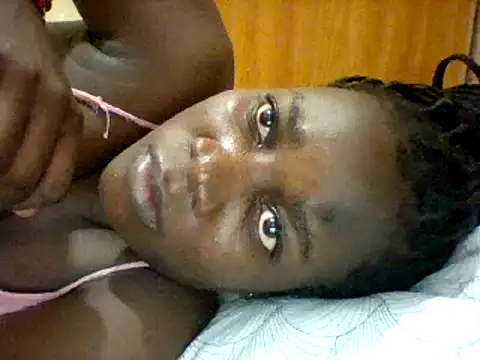 Snapshot of Alessandrajenna chatting on 10, 3, 2025 Alessandrajenna online show from 10, 3, 2025