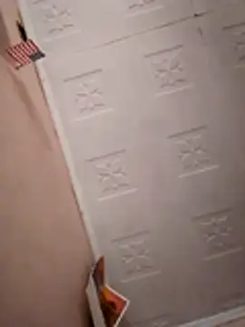 Snapshot of pretty-donna chatting on 11, 11, 2025 pretty-donna online show from 11, 11, 2025