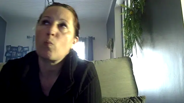 feline27 online show from 14, 4, 2026