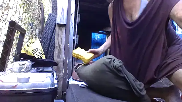 Snapshot of spundarella420 chatting on 24, 9, 2025 spundarella420 online show from 24, 9, 2025