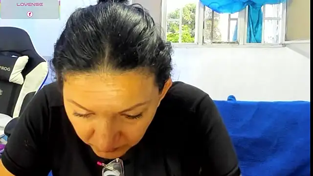 Angelblue  online show from 31, 5, 2026