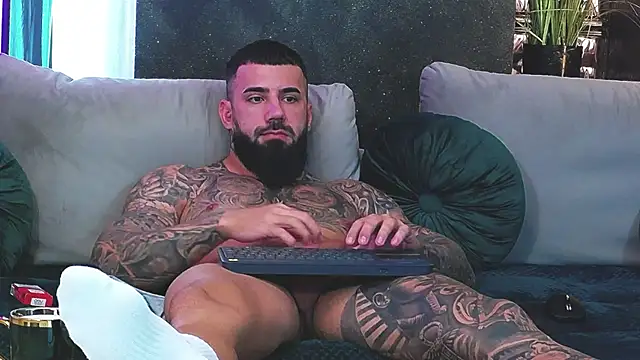 masterkingofmusclee online show from 9, 1, 2025