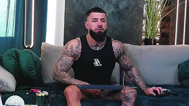 masterkingofmusclee online show from 29, 1, 2025