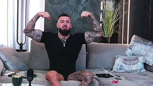 masterkingofmusclee online show from 11, 3, 2025