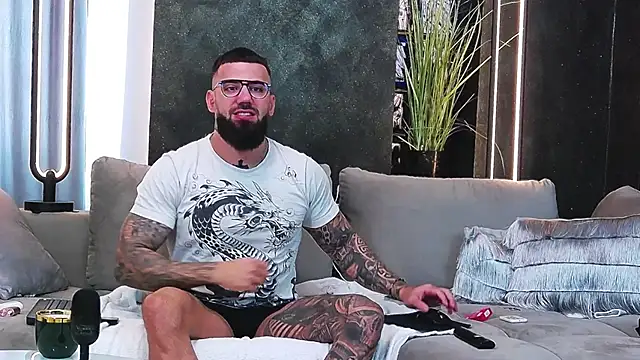 masterkingofmusclee online show from 11, 3, 2025