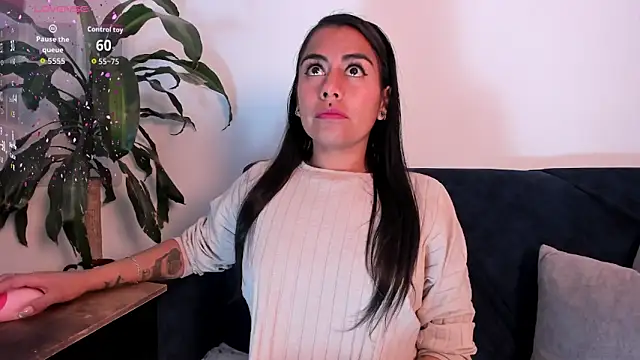 im amber online show from 11, 11, 2025