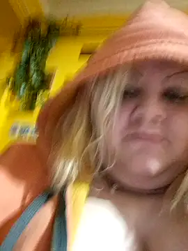 Snapshot of ducicsajsziii chatting on 28, 1, 2025 ducicsajsziii online show from 28, 1, 2025