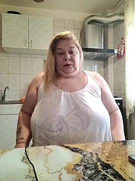 AriannaMilf online show from 23, 11, 2025