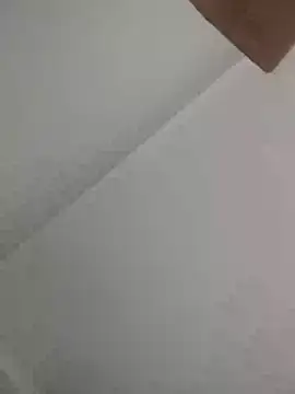 Snapshot of bruna_safadinhaa chatting on 4, 1, 2025 bruna safadinhaa online show from 4, 1, 2025