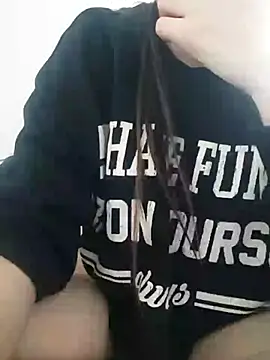 Snapshot of bruna_safadinhaa chatting on 26, 2, 2025 bruna safadinhaa online show from 26, 2, 2025