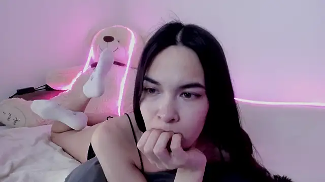 Snapshot of 666kisses chatting on 6, 2, 2025 666kisses online show from 6, 2, 2025