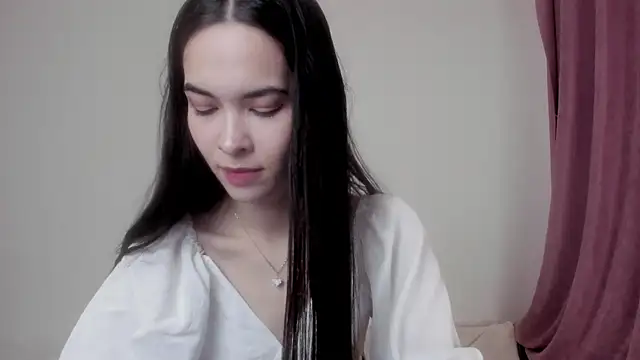 Snapshot of 666kisses chatting on 12, 11, 2025 666kisses online show from 12, 11, 2025