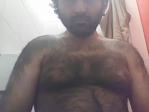 Snapshot of JohnBond009 chatting on 16, 10, 2025 JohnBond009 online show from 16, 10, 2025