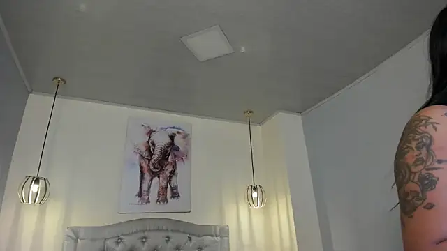 ayshel   online show from 1, 10, 2025