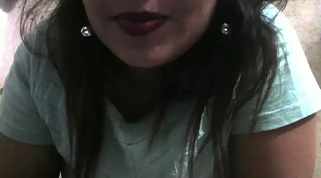 Snapshot of shekira99 chatting on 22, 12, 2024 shekira99 online show from 22, 12, 2024