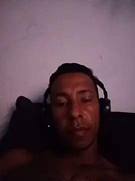 Snapshot of jhonjhon2131 chatting on 24, 5, 2026 jhonjhon2131 online show from 24, 5, 2026