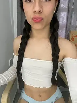 Snapshot of valendoll chatting on 27, 2, 2025 valendoll online show from 27, 2, 2025