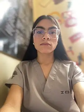 Snapshot of valendoll chatting on 25, 10, 2025 valendoll online show from 25, 10, 2025