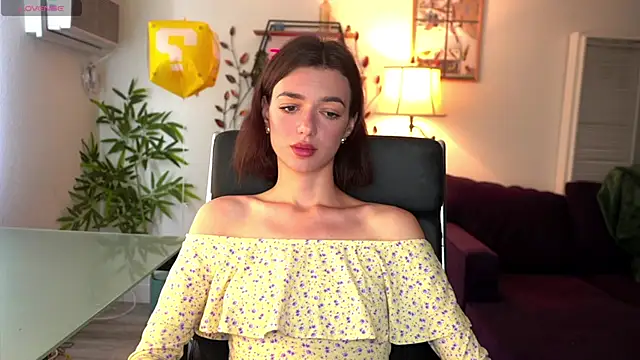Snapshot of olivia_jeas chatting on 28, 4, 2026 olivia jeas online show from 28, 4, 2026